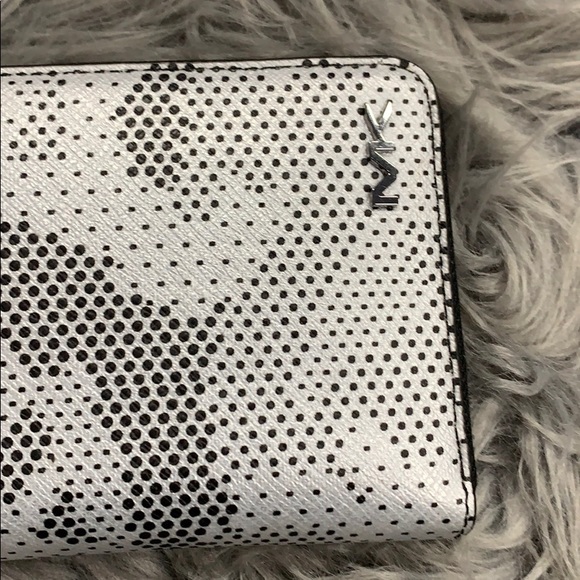 MICHAEL KORS wallet - Picture 2 of 7